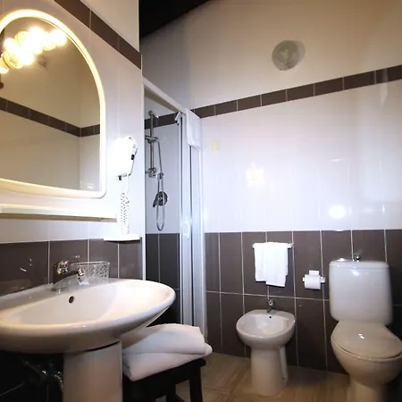 La Perciata Contrada Maeggio